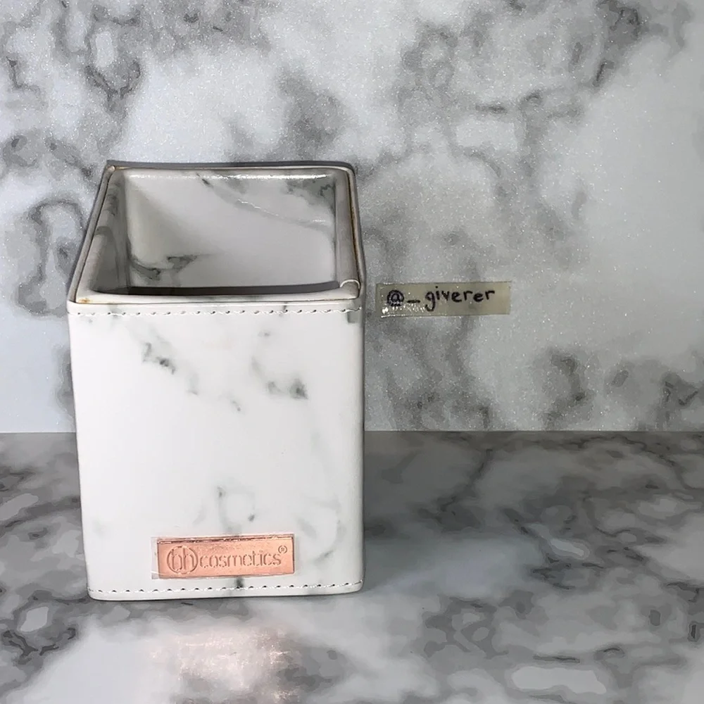 Marble Faux Leather BH Cosmetics Angled Brush Holder - Marble